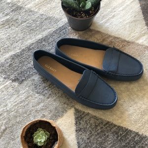 Old navy loafers !